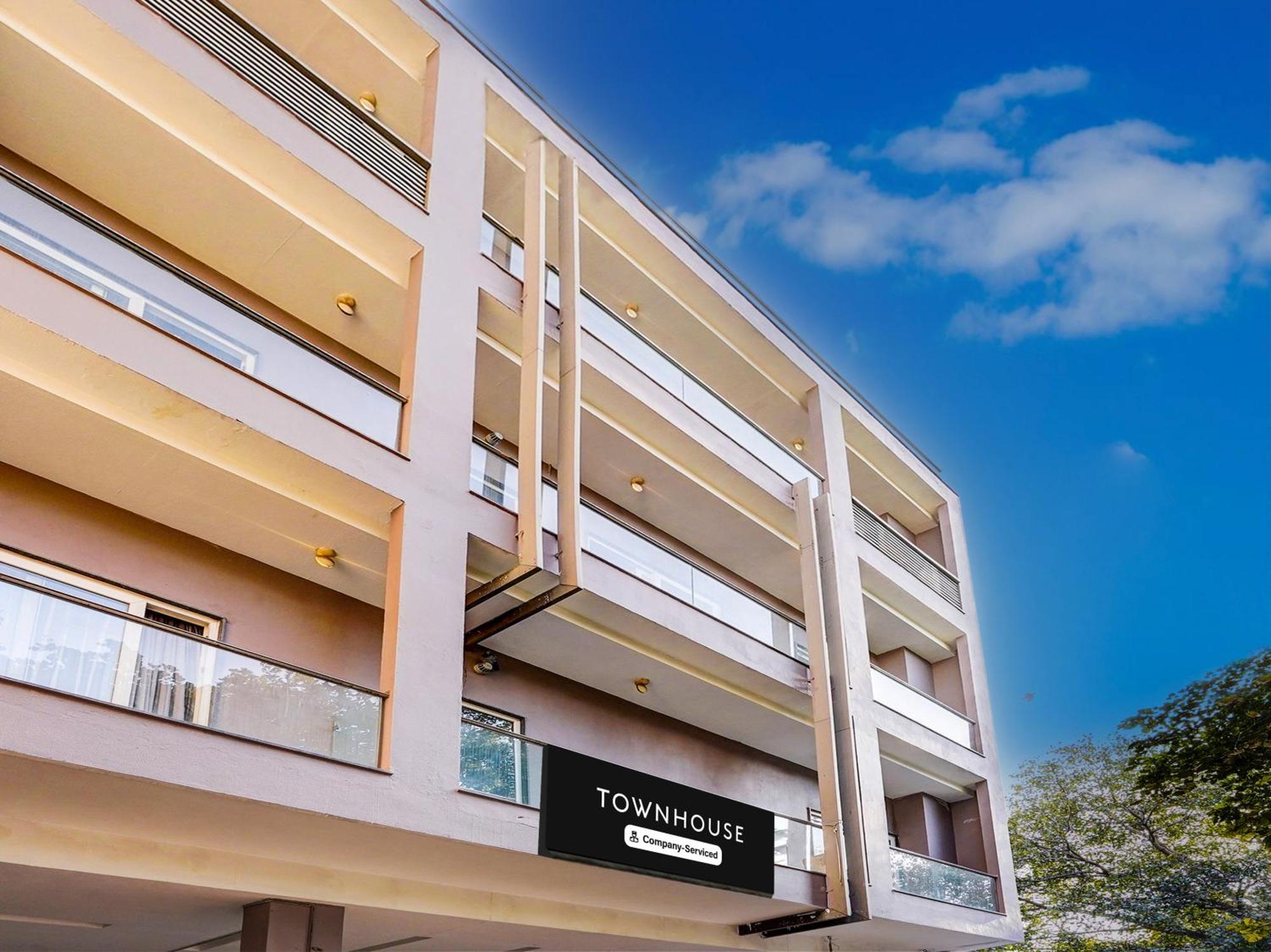 Super Townhouse Pitampura West Enclave 호텔 델리 외부 사진